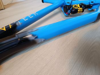 Used Privateer 141 Frameset 2023 2023 Mountainbike, Blu — image 9 of 11