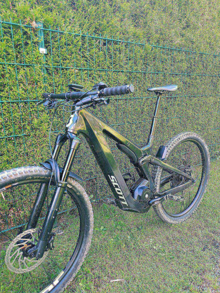 Used Scott Patron eRIDE 900 2023 2023 Mountainbike, Black, 29 — image 1 of 9