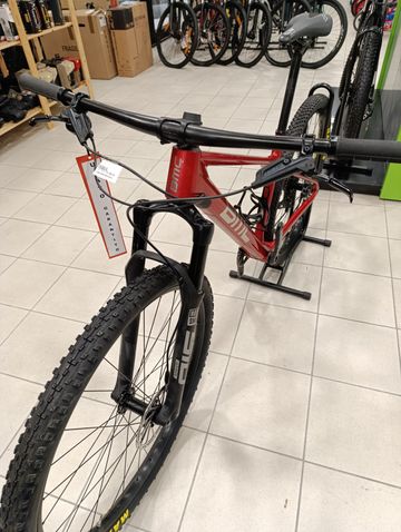 Used BMC FOURTROKE 2023 Mountainbike, Red — image 2 of 6