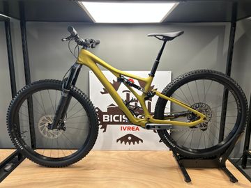Specialized Stumpjumper Expert T-Type 2023 2023 Mountainbike usato, Arancione — immagine 2 di 8