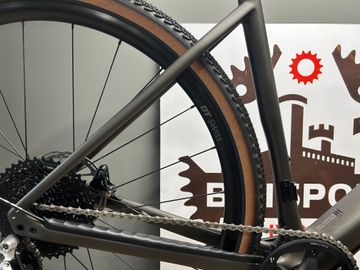 Käytetty Specialized Diverge Comp Carbon 2022 2022 Road & Gravel — kuva 4 / 7