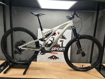 Specialized Stumpjumper EVO Expert 2023 2023 MTB usato