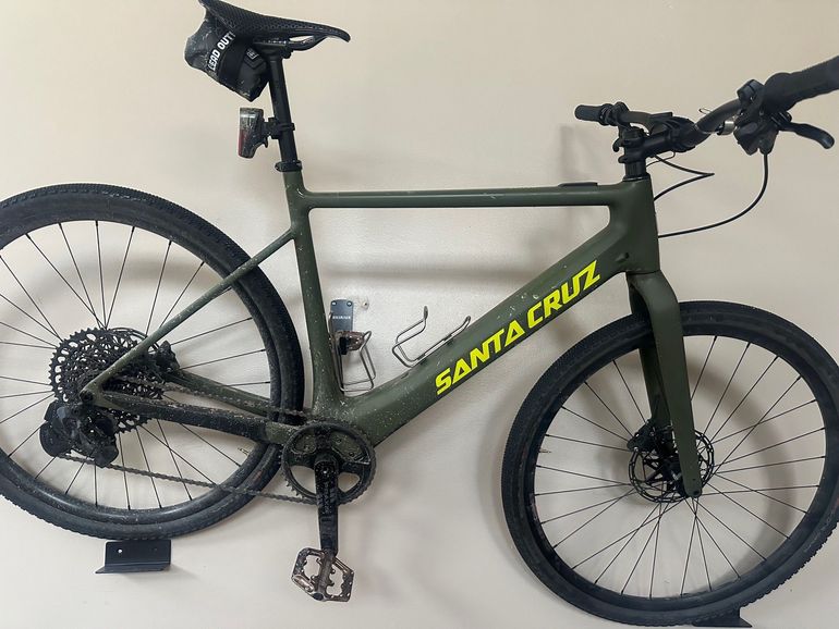 Used Santa Cruz SKITCH Apex Flat Bar / Carbon CC 2024 Road & Gravel, Grün — image 1 of 3