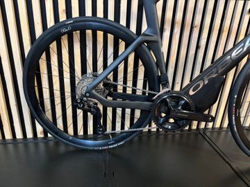 Orbea ORCA AERO M30iLTD 2024 2024 Road & Gravel usato, Nero — immagine 4 di 4