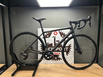 Używany Specialized Aethos Comp - Rival eTap AXS 2022 2022 Road & Gravel