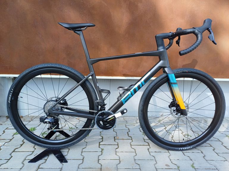Used BMC Kaius 01 TWO 2024 2024 Road & Gravel, Light Gray — image 1 of 7