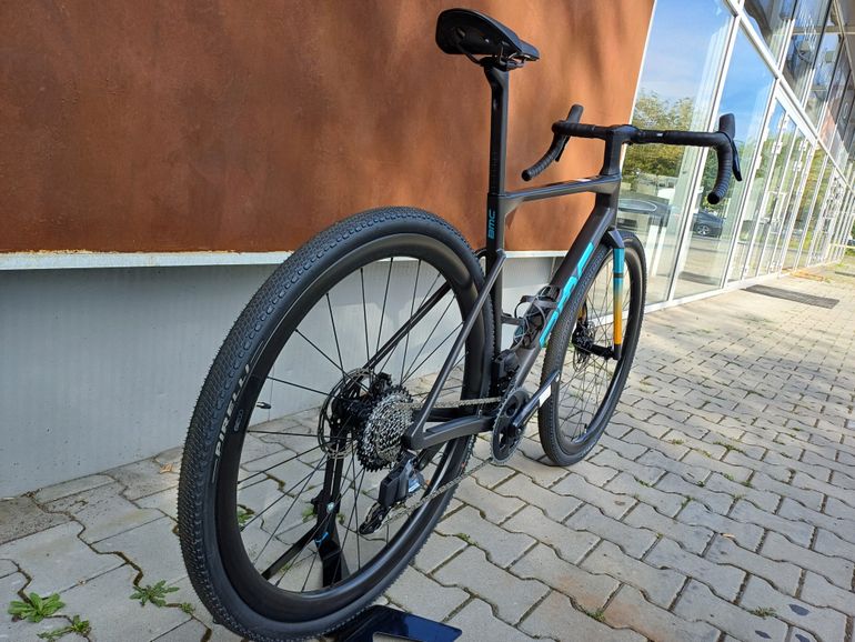 Used BMC Kaius 01 TWO 2024 2024 Road & Gravel, Light Gray — image 7 of 7