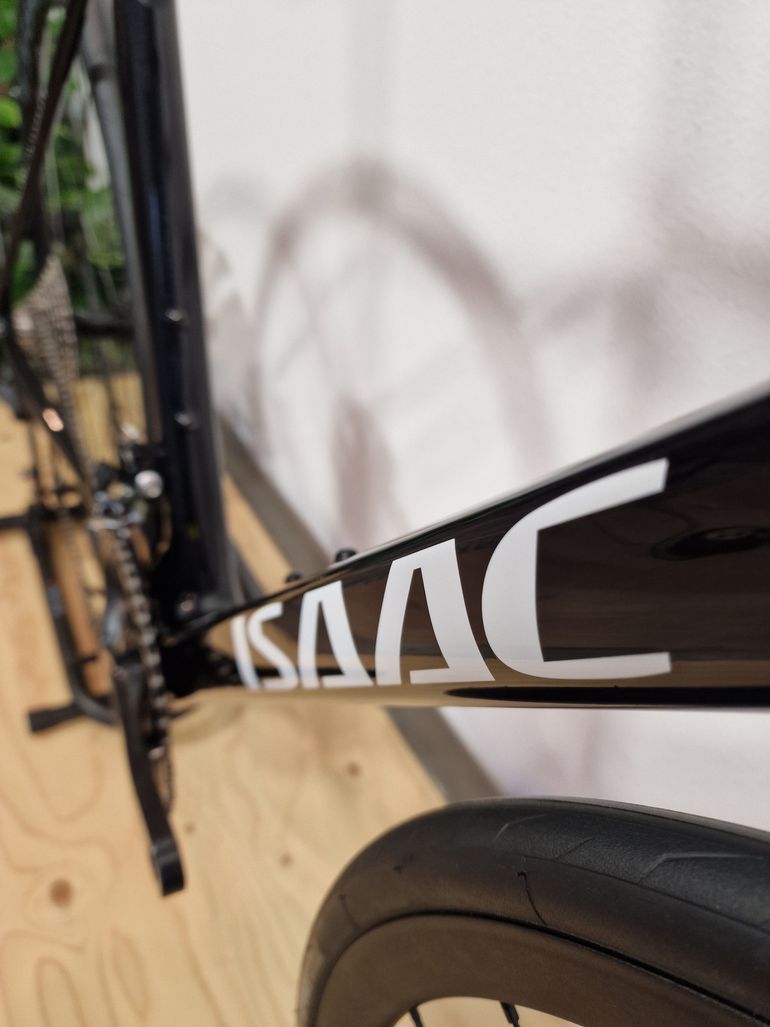 Used Isaac Vitron Onyx Black 2025 Road & Gravel, Black — image 7 of 12