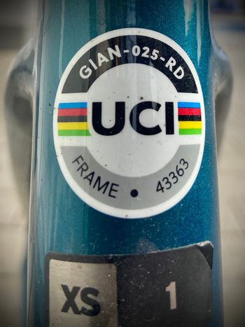 Used Liv Avail Advanced 1 2022 Road & Gravel — image 9 of 14