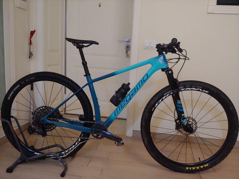 Used Megamo FACTORY 07 2022 Mountainbike, Grün — image 1 of 6