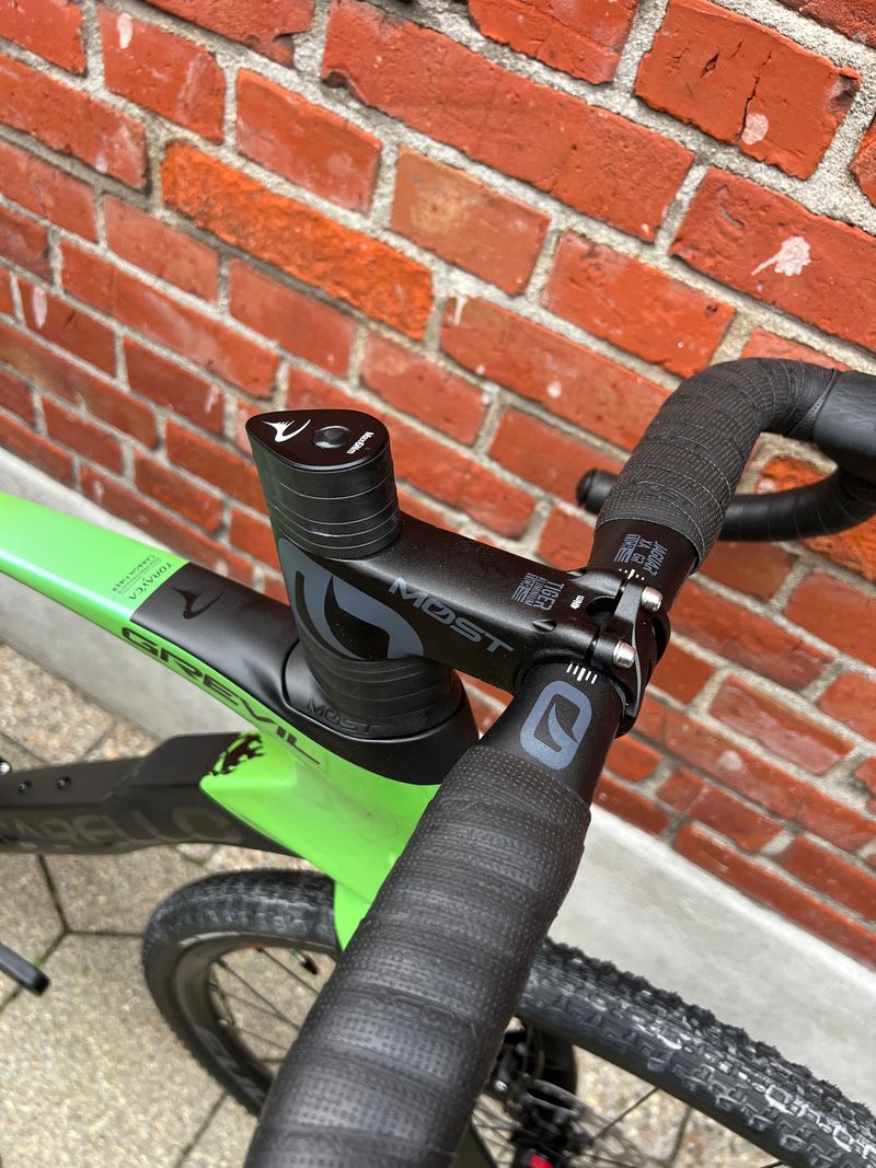 Used Pinarello NEW! Pinarello Grevil F Carbon / Shimano GRX 11x1/Size 50/Fulcrum Red 2024 Road & Gravel, Black — image 7 of 16