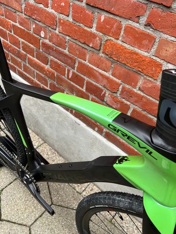 Used Pinarello NEW! Pinarello Grevil F Carbon / Shimano GRX 11x1/Size 50/Fulcrum Red 2024 Road & Gravel, Black — image 8 of 16