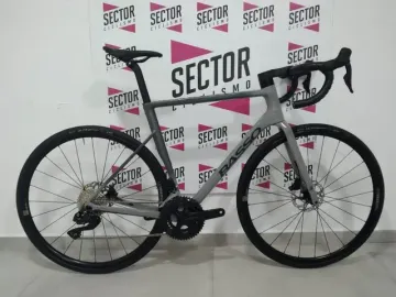 Używany Basso ASTRA DISC NEW GRUOUP SHIMANO 2023 Road & Gravel