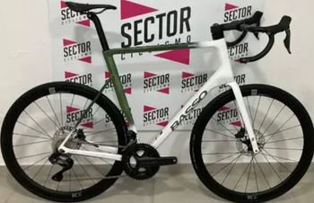 Used Basso ASTRA DISC ULTEGRA 8170 DI2 DISC 50-34 172.5 11-34 RE38 DISC 2023 Road & Gravel