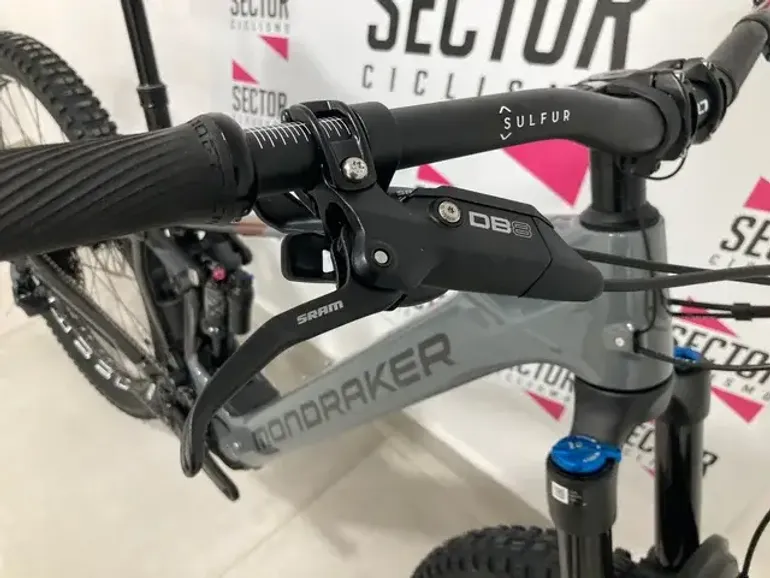 Used Mondraker CRUSHER  T- L 2024 Mountainbike, Negro — image 5 of 6