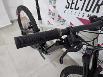 Used Moustache GAME 5 XL 2023 Mountainbike, Black — image 5 of 6