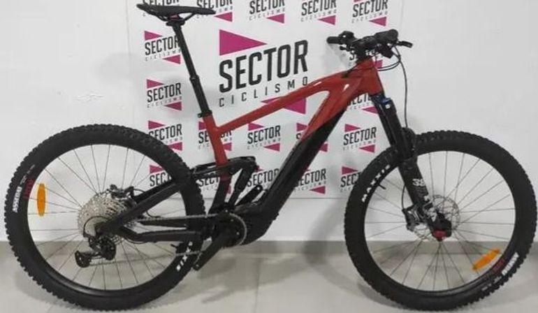 Brugt Moustache GAME 7 XL /23 - 750Wh - FOX 2024 Mountainbike — billede 1 af 5