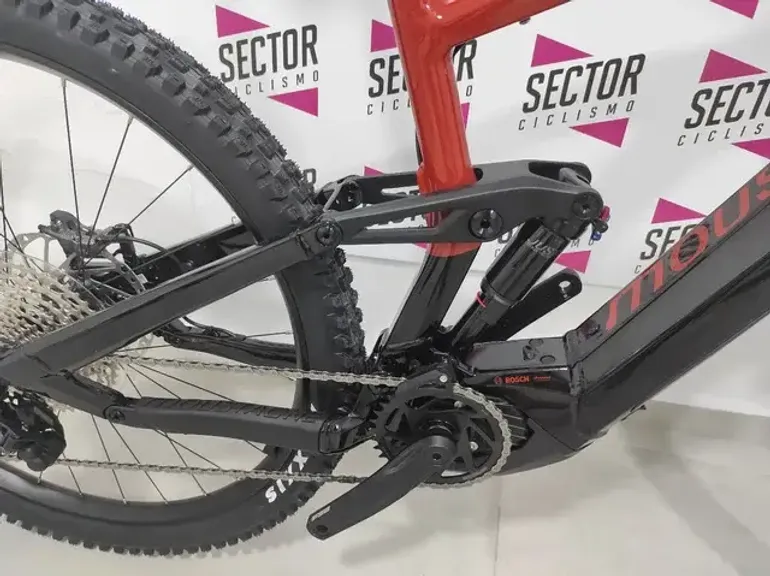 Brugt Moustache GAME 7 XL /23 - 750Wh - FOX 2024 Mountainbike — billede 2 af 5