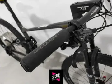 Lee Cougan CROSSFIRE 428 XT NEBULA M 2023 Mountainbike usato, Nero — immagine 5 di 6