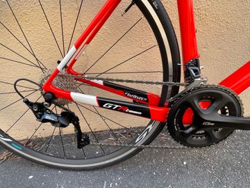 Used Wilier GTR Team SHIMANO 105 R7000 (BR-R7010-RS) 2020 Road & Gravel, Red — image 3 of 7