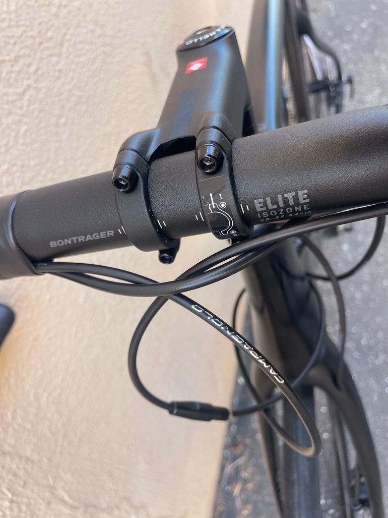 Used Pinarello F10 2020 Road & Gravel, Black — image 8 of 9
