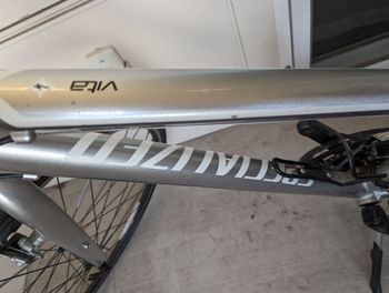 Used Specialized Vita XS 2014 Mountainbike, Light Gray — image 3 of 7