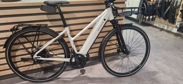 Used Riese & Müller Roadster Mixte vario 2024 2024 Urban, White — image 1 of 6