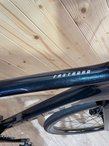 Giant FastRoad Advanced 1 2022 Road & Gravel d'occasion — image 3 sur 9
