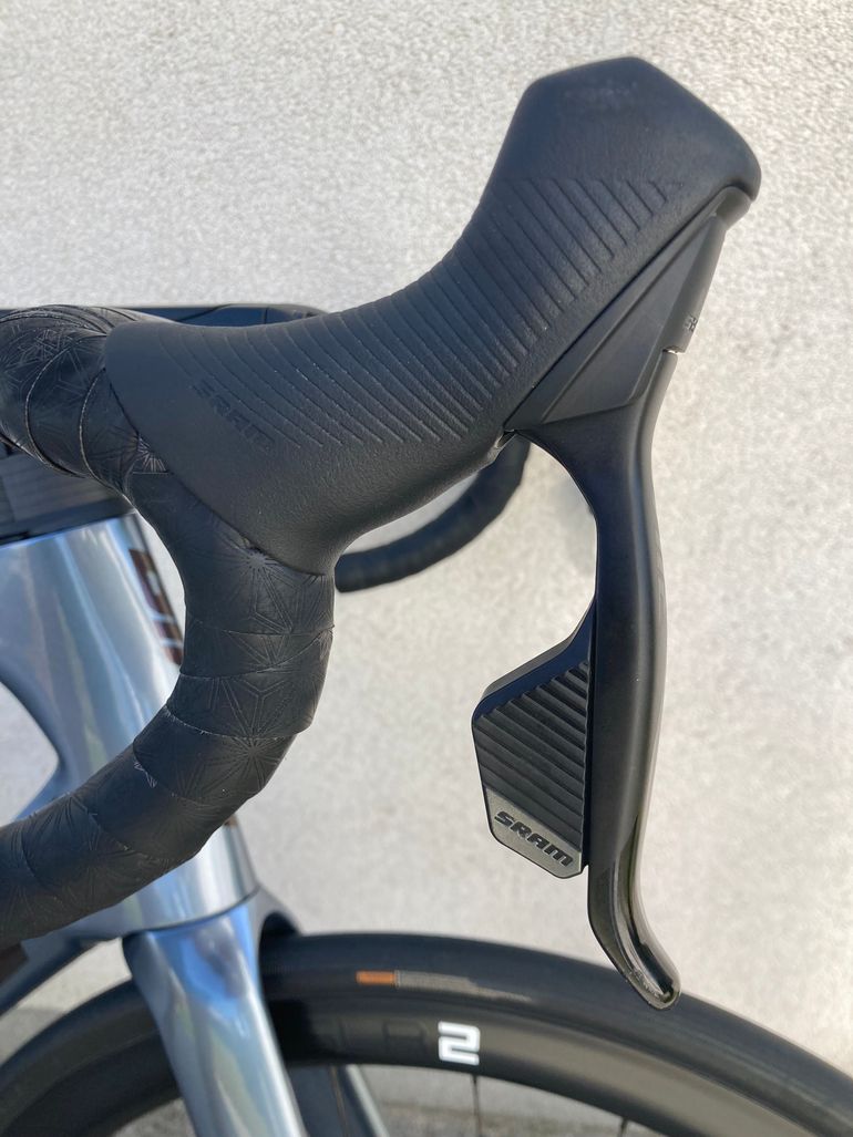 Used Giant Propel, Advanced Disc 1 2022 2022 Road & Gravel, Light Gray — image 5 of 9