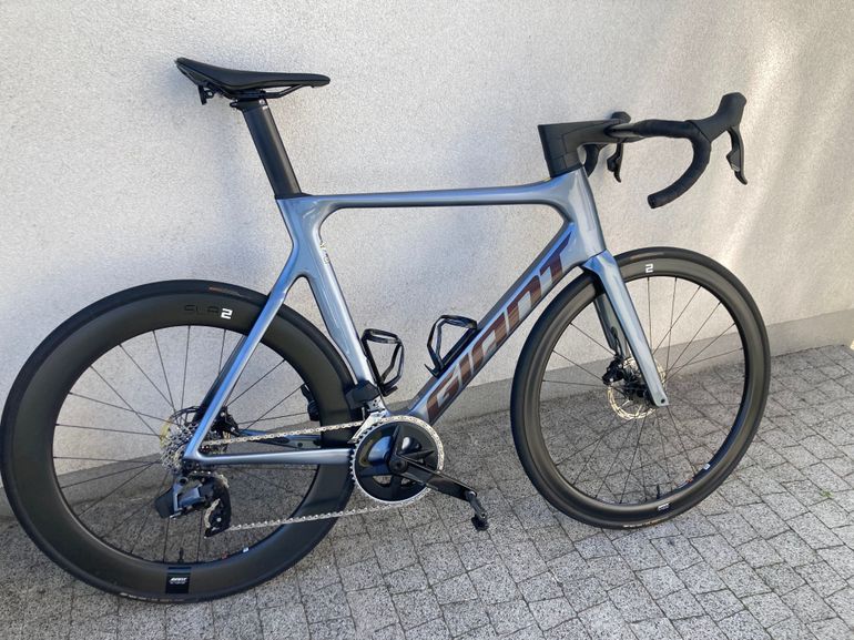 Used Giant Propel, Advanced Disc 1 2022 2022 Road & Gravel, Light Gray — image 1 of 9