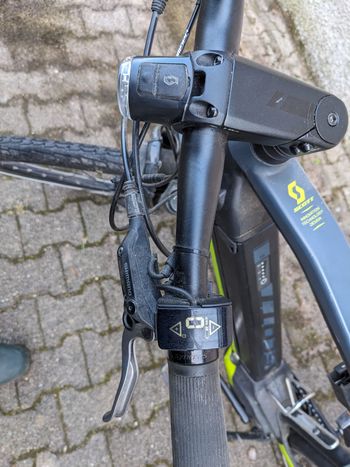 Used Scott Silence eRIDE 20 Men Speed 2017 Road & Gravel — image 5 of 6