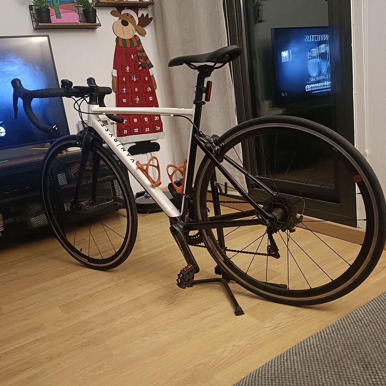 Used Van rysel EDR AF Road Bike, / - Ultegra 2020 2020 Road & Gravel, Schwarz — image 2 of 6