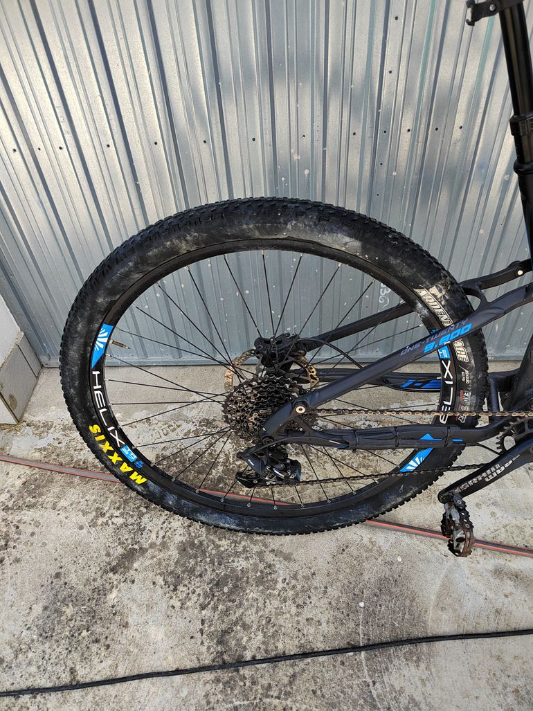 Używany Merida ONE-TWENTY 9. 8000 2018 Mountainbike — zdjęcie 3 z 4
