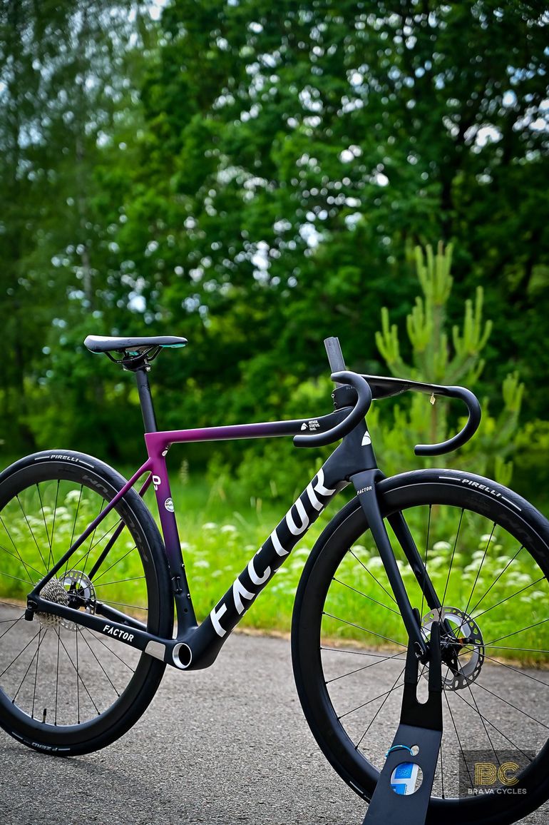 Factor O2 Frameset 2024 Road & Gravel de segunda mano, Negro — imagen 2 de 10