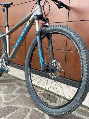 Tweedehands Trek X-Caliber 7 2016 2016 Mountainbike — afbeelding 2 van 4