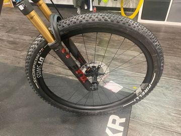 Brugt Megamo TRACK 04 CRB 2024 2024 Mountainbike — billede 5 af 5