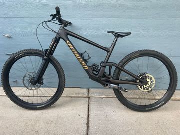 Used Specialized Enduro Comp 2024 2024 Mountainbike, Black, 29 — image 2 of 14