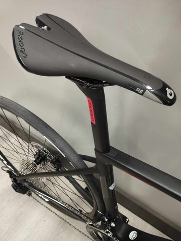 Colnago V3 Disc 105 2024 Road & Gravel d'occasion — image 5 sur 6