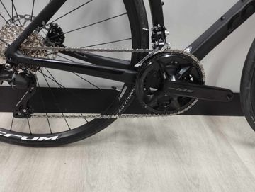 Colnago V3 Disc 105 2024 Road & Gravel d'occasion — image 3 sur 6