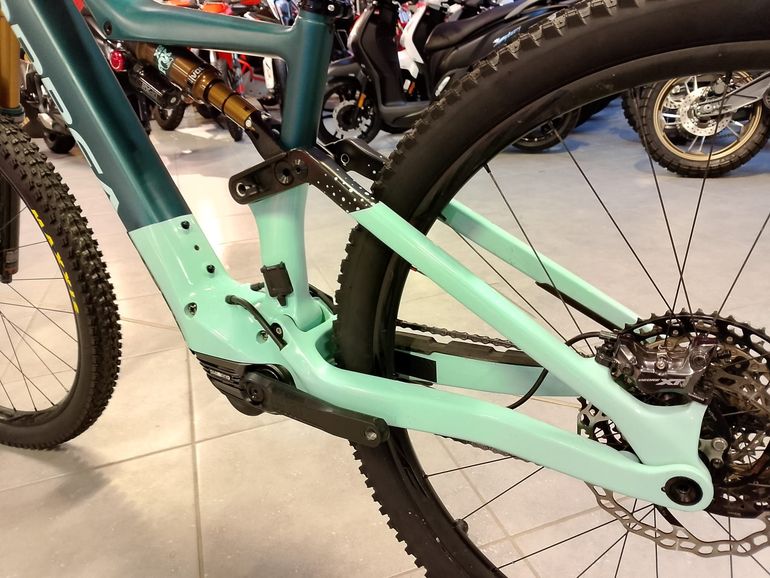 Gebrauchtes Orbea RISE M10 2021 Mountainbike, Grün — Bild 6 von 7