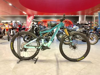 Gebrauchtes Orbea RISE M10 2021 Mountainbike, Grün — Bild 1 von 7