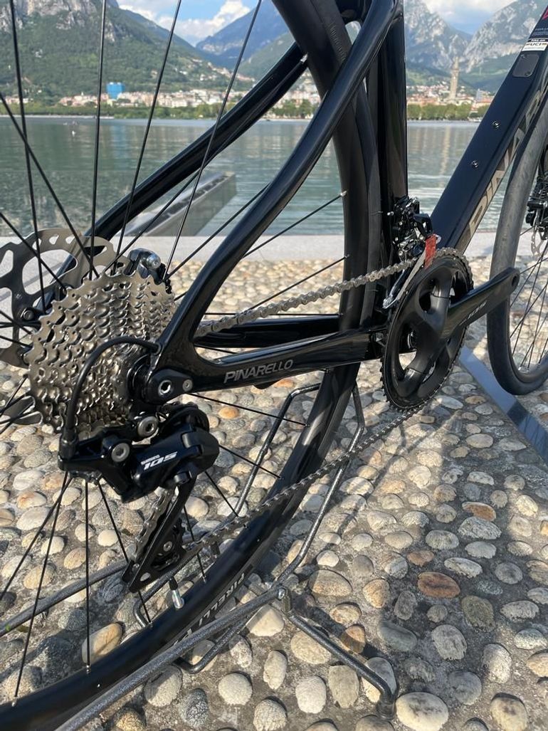 Gebrauchtes Pinarello X1 105 53 Black 2024 Road & Gravel, Schwarz — Bild 4 von 5