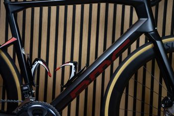 Gebrauchtes BMC Roadmachine 01 FOUR 2019 2019 Road & Gravel, Schwarz — Bild 4 von 13