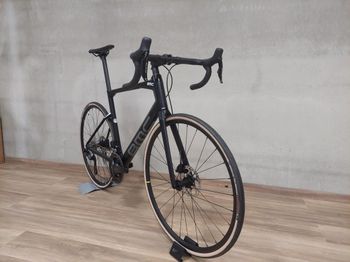 Used BMC Roadmachine FIVE 2023 2023 Road & Gravel, Black — image 2 of 3