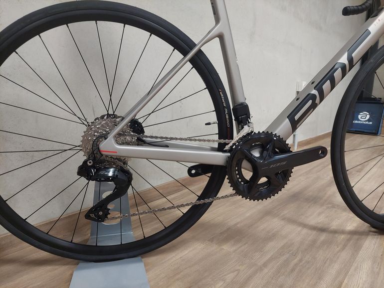 BMC Teammachine SLR FIVE 2023 2023 Road & Gravel d'occasion — image 3 sur 3