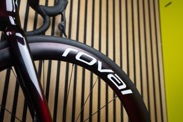 Used Specialized S-Works Tarmac SL7 - Speed of Light Collection 2023 Road & Gravel, Red — image 5 of 18
