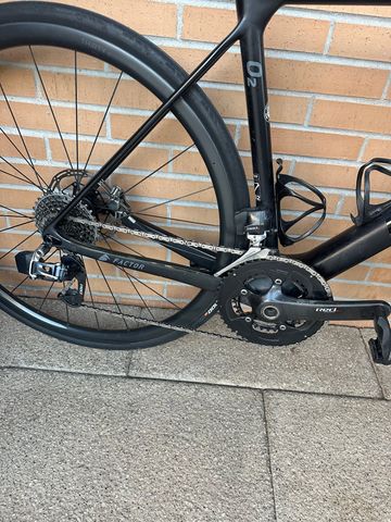 Used Factor O2 SRAM RED eTap AXS w/ Power Meter 2019 Road & Gravel, Black — image 3 of 11