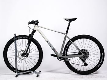Used Canyon Exceed CF 4 2023 Mountainbike — image 9 of 9