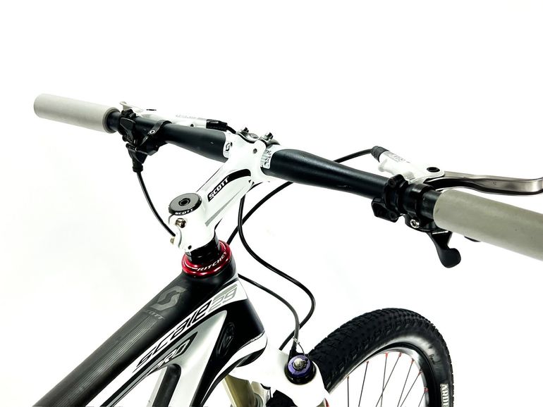 Used Scott Scale 2011 Mountainbike — image 9 of 11