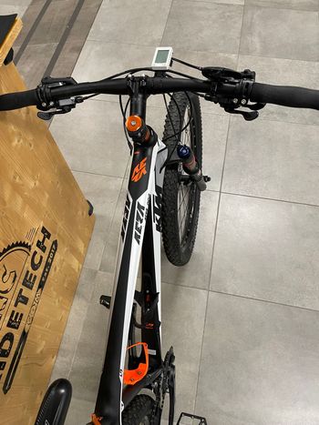 Used KTM aera pro 2015 Mountainbike, Negro — image 6 of 7